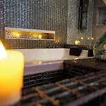 Romantique Nocleg ze śniadaniem 4*