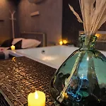 Nocleg ze śniadaniem Romantique 4*