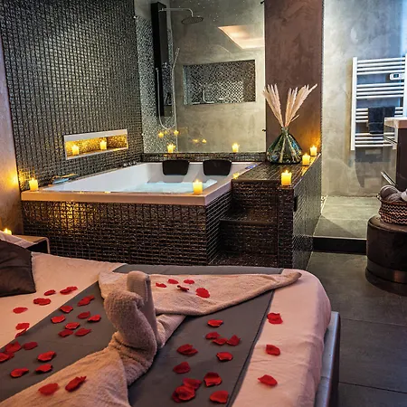 Romantique Bed & Breakfast 4*