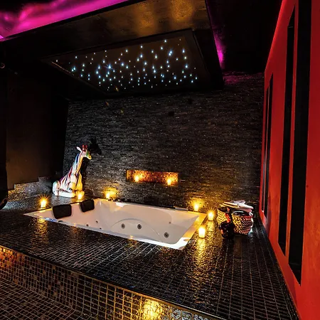 Romantique Bed & Breakfast 4*