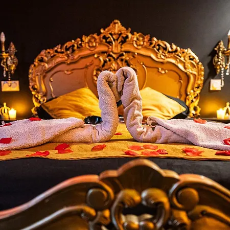 Romantique Bed & Breakfast